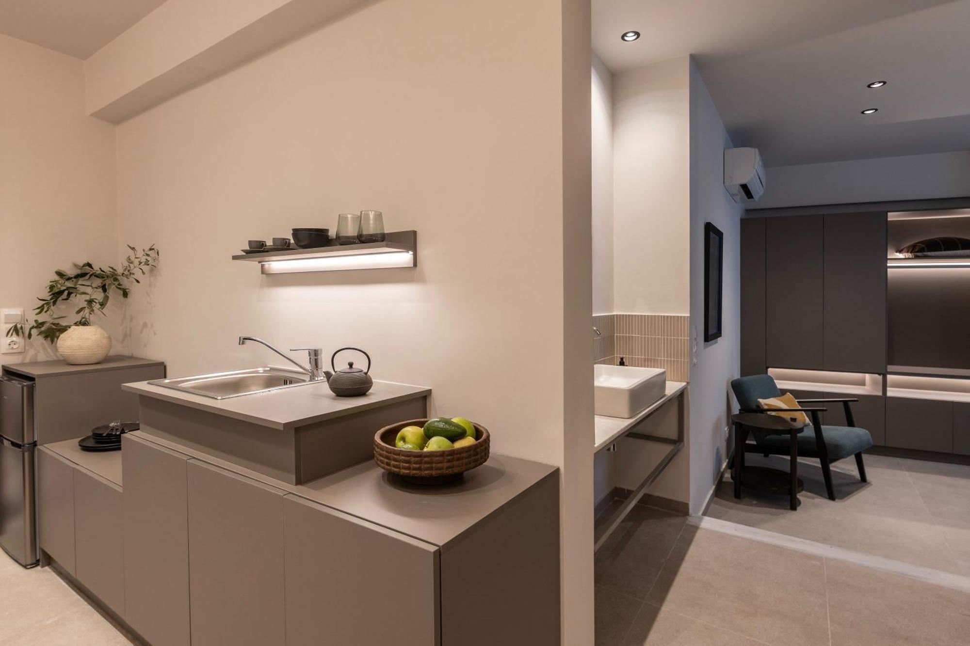 Apartment Celestial At Praxitelous