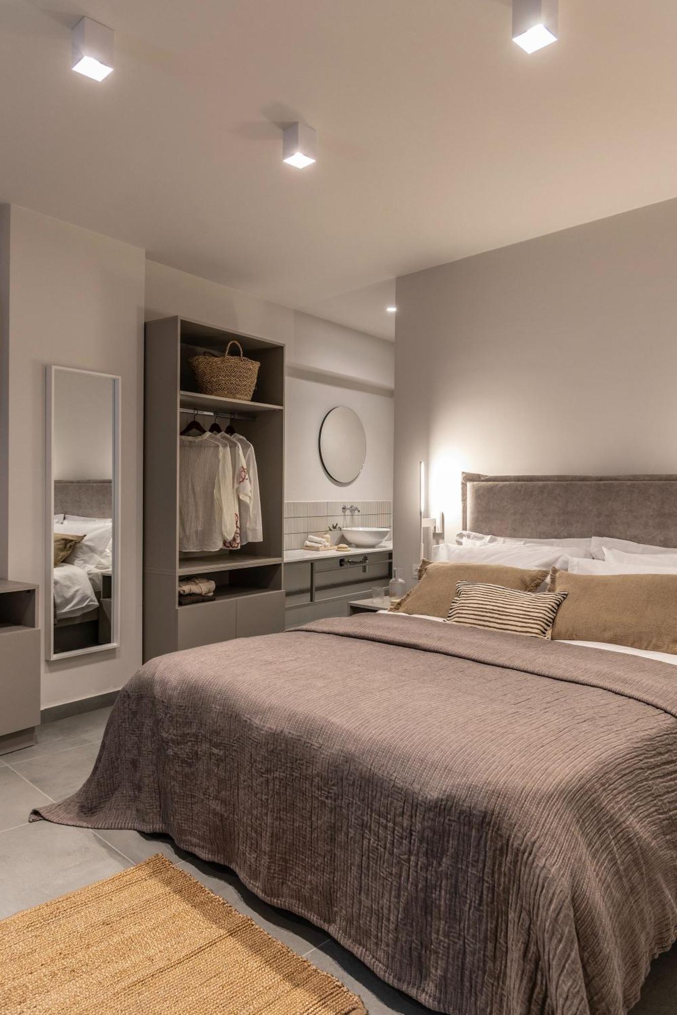 Apartment Celestial At Praxitelous Athens