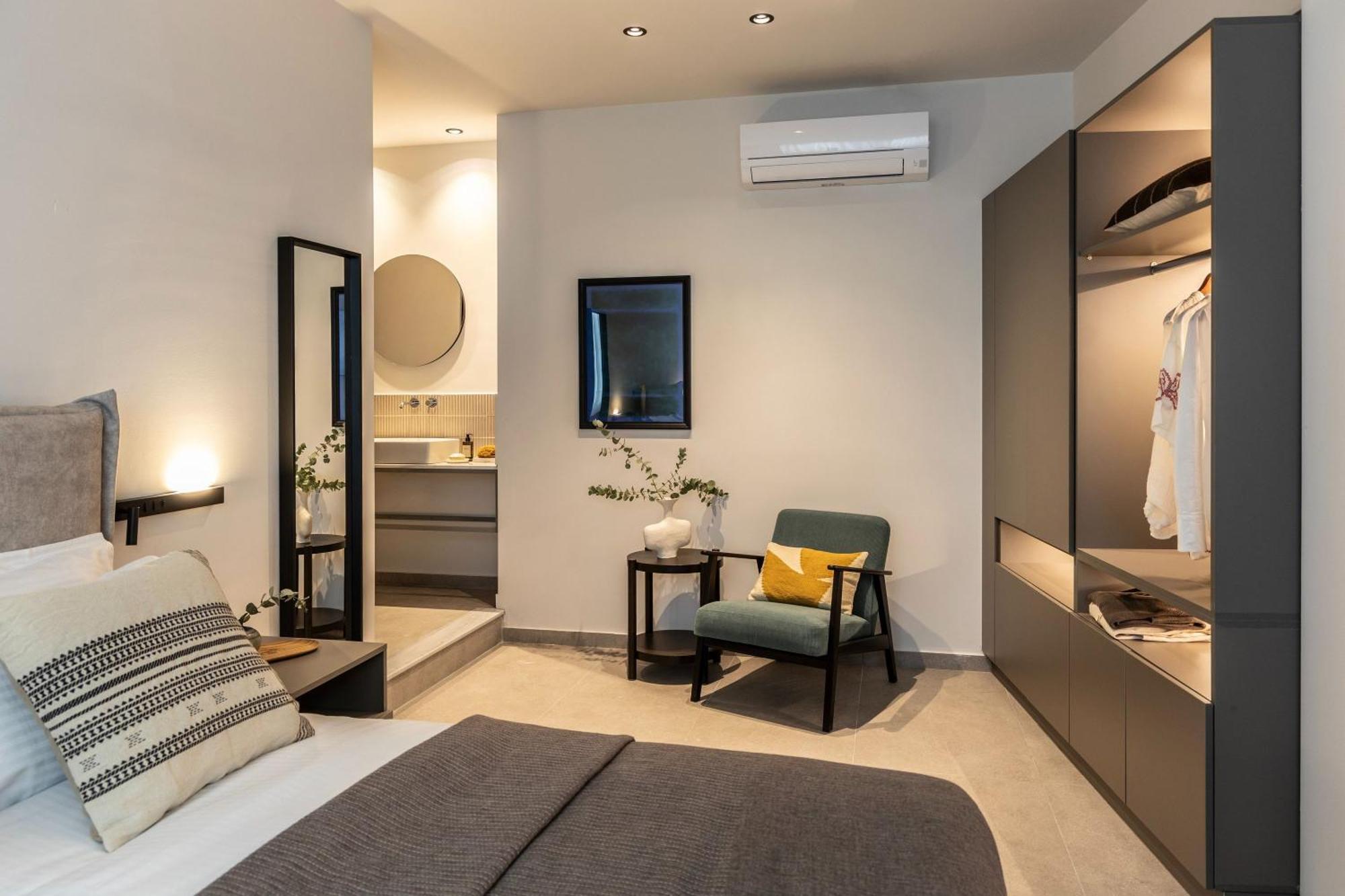 Apartment Celestial At Praxitelous
