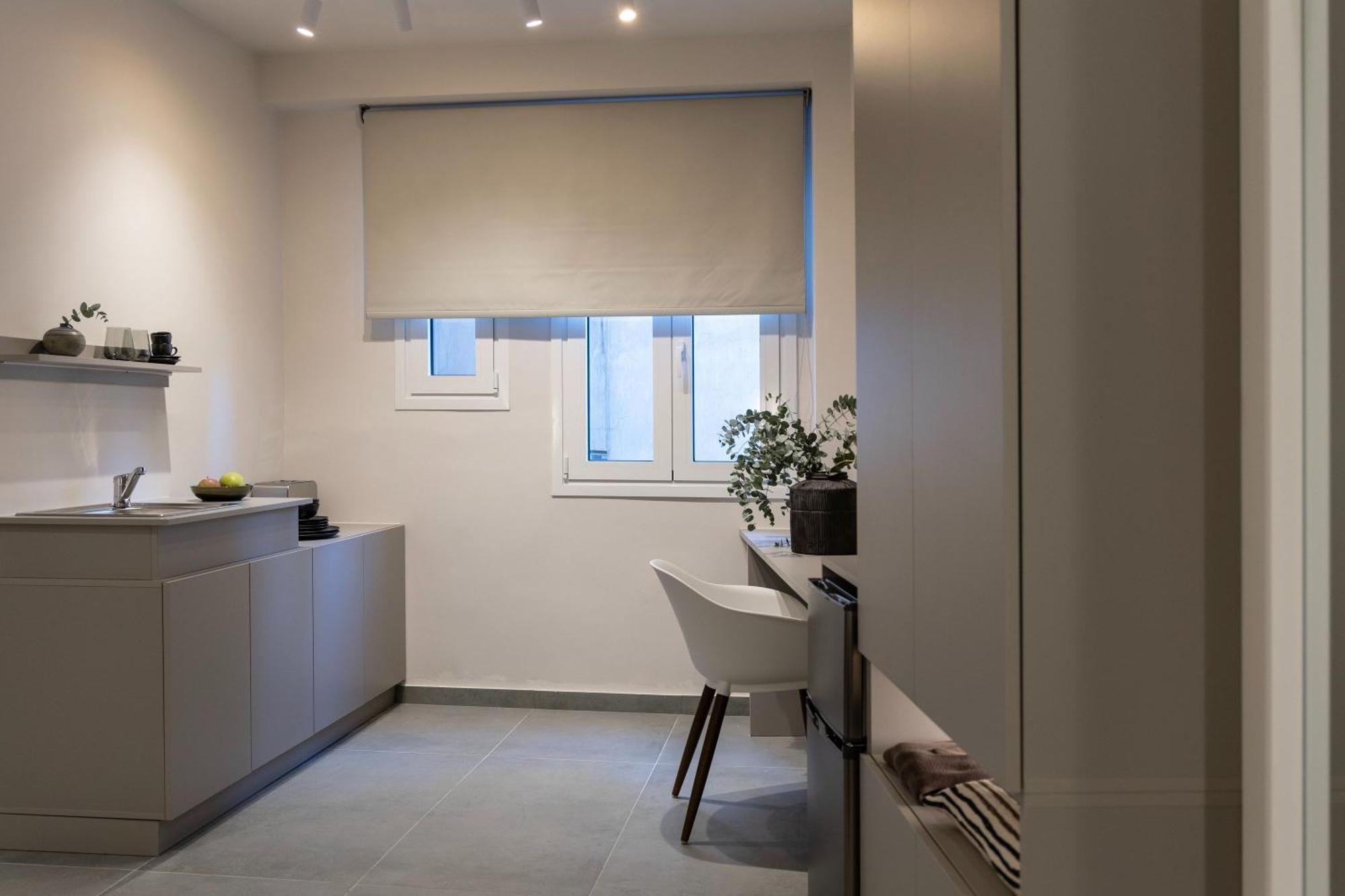Apartment Celestial At Praxitelous Athens
