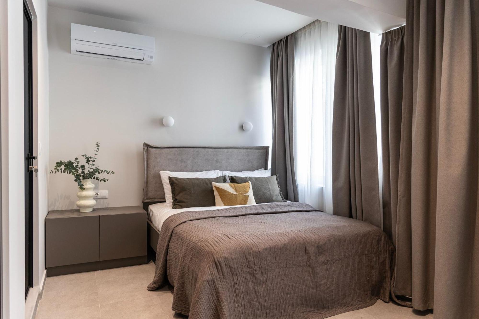 Apartment Celestial At Praxitelous