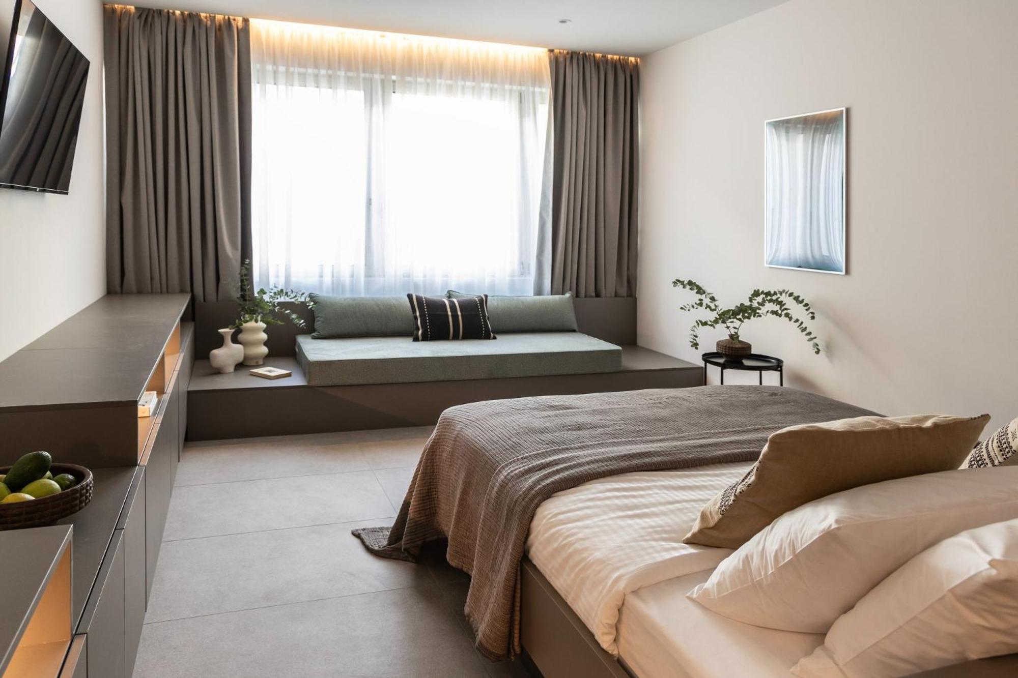 Celestial At Praxitelous Apartment Athens