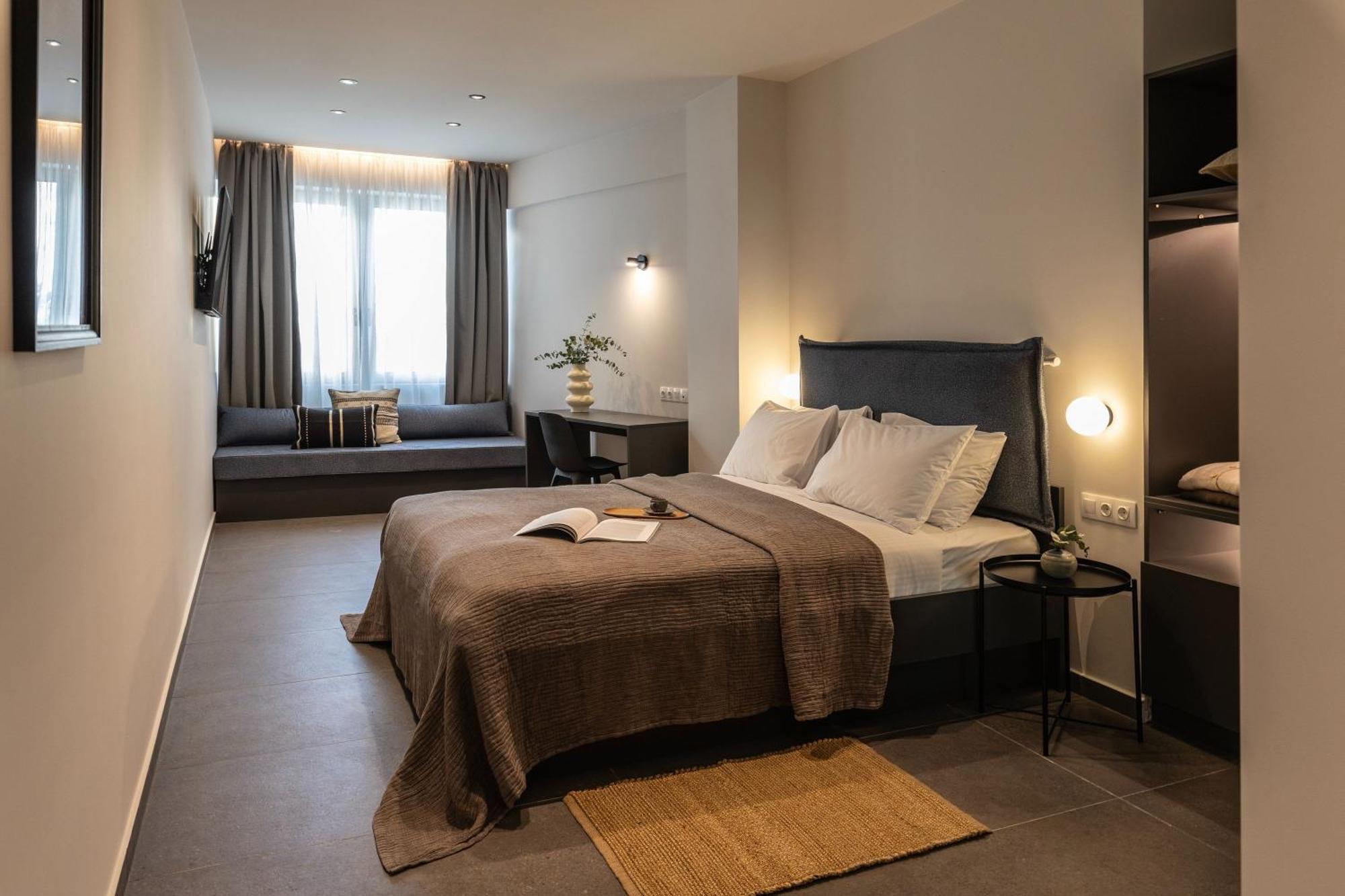 Celestial At Praxitelous Apartment Athens