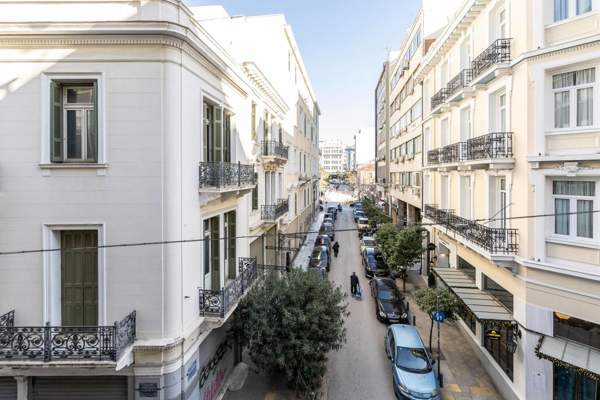 Apartment Celestial At Praxitelous Athens