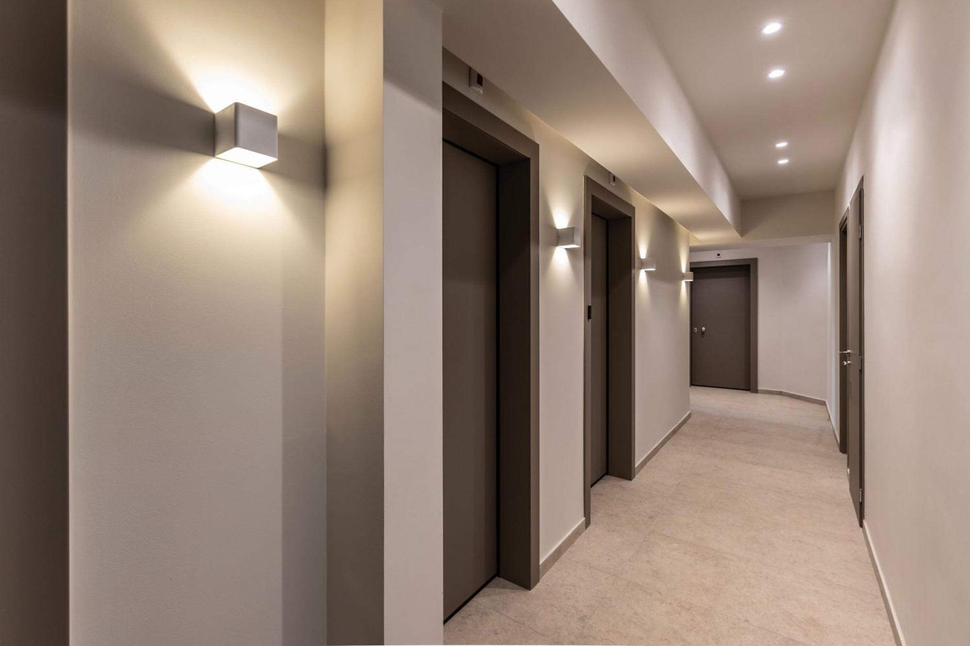 Celestial At Praxitelous Apartment